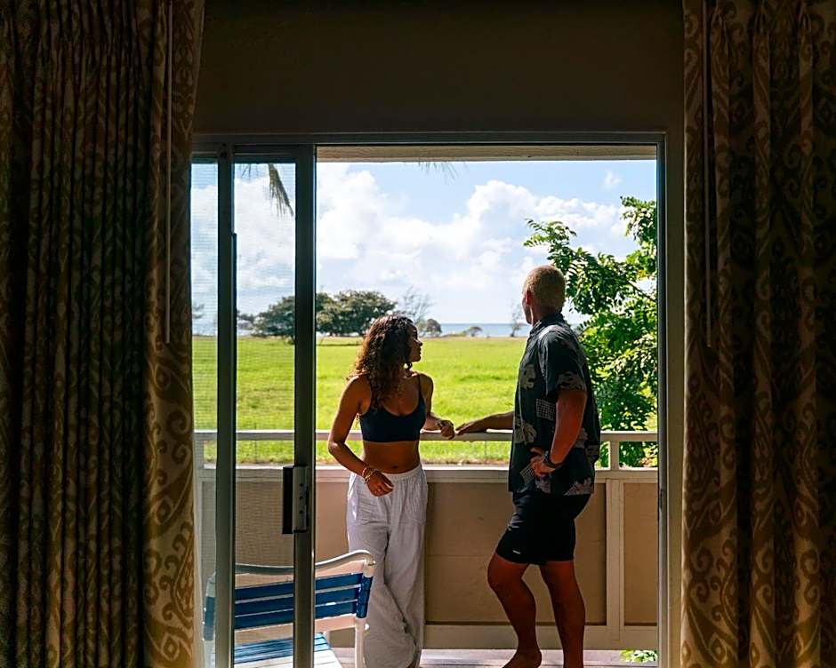 Plantation Hale Suites