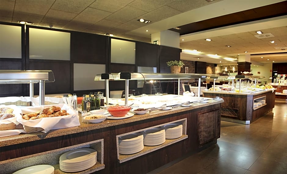 Fun Aragon Hills Hotel & Spa