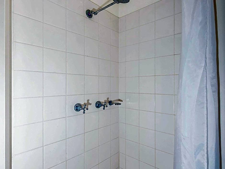 Imperial Motel Windsor