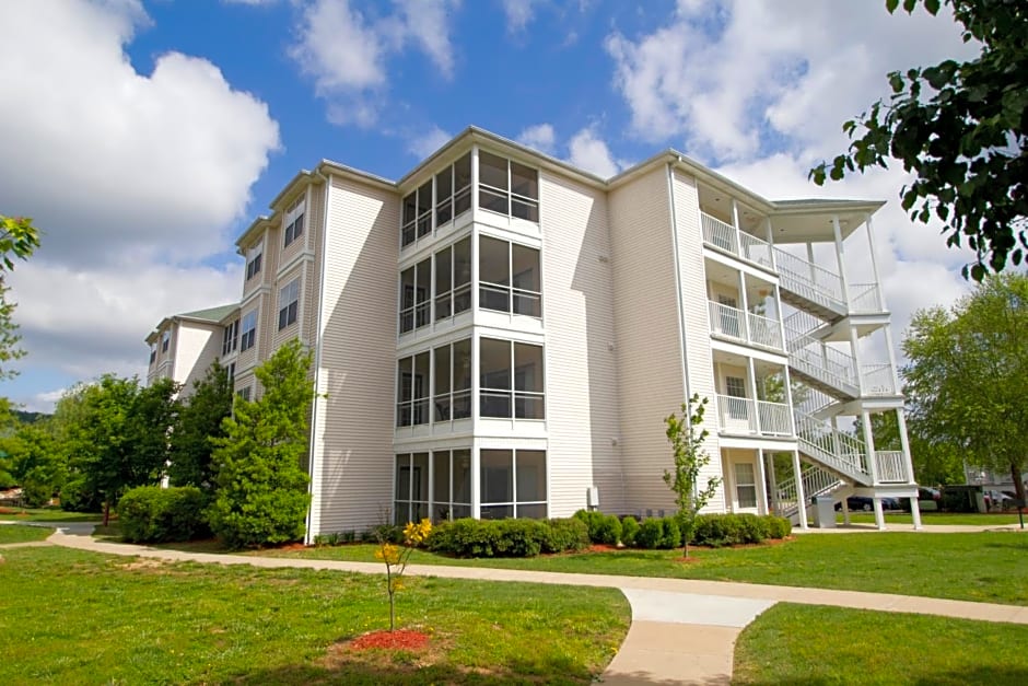 The Suites At Fall Creek