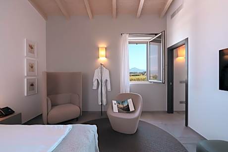 Junior Suite with Vineyard View