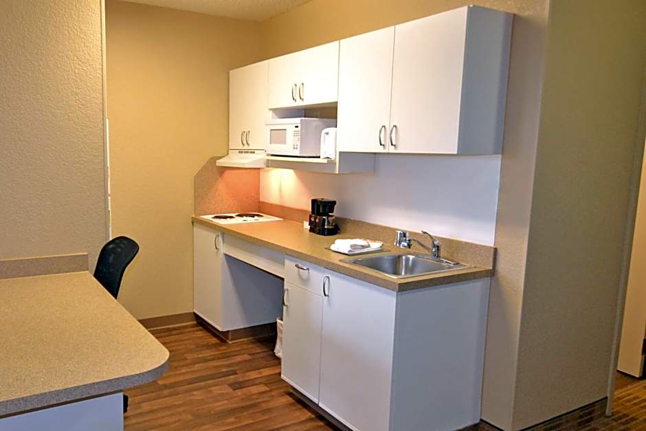 Extended Stay America Suites - Toledo - Holland