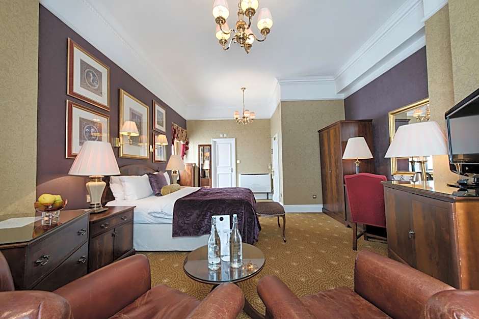 The Colonnade London