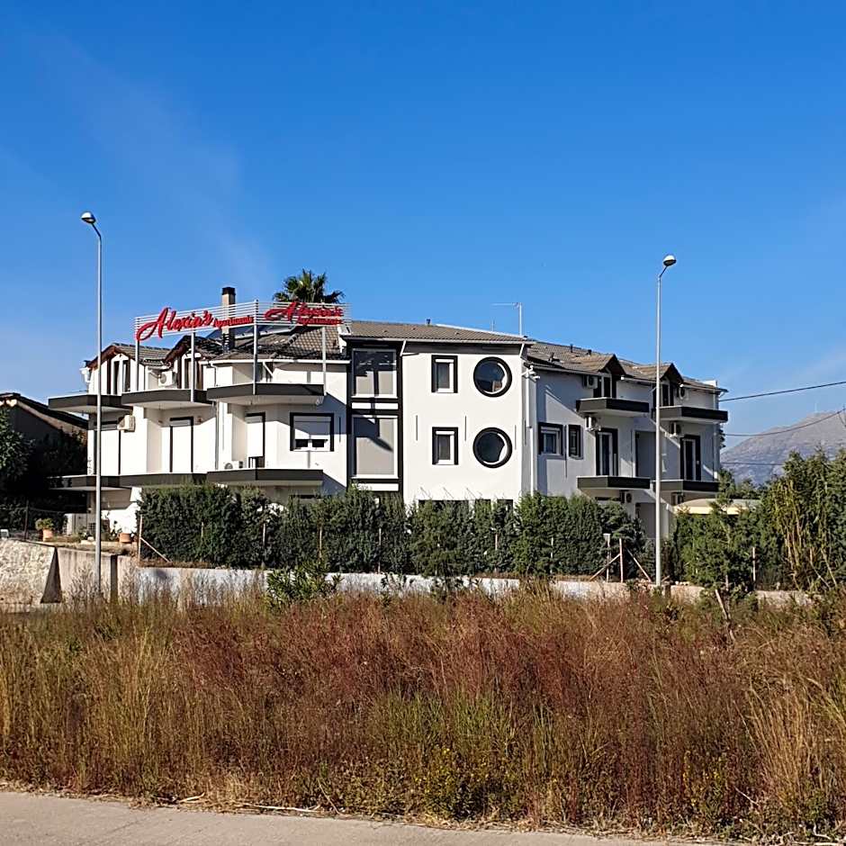 Alexia's Apartments