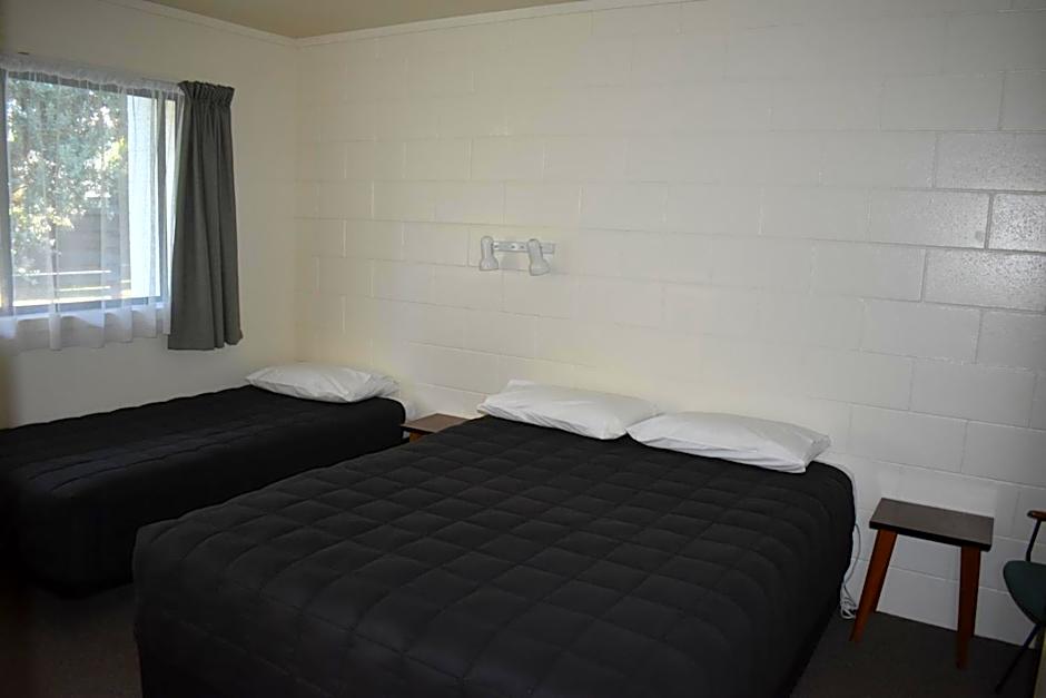 Pukenui Lodge Motel