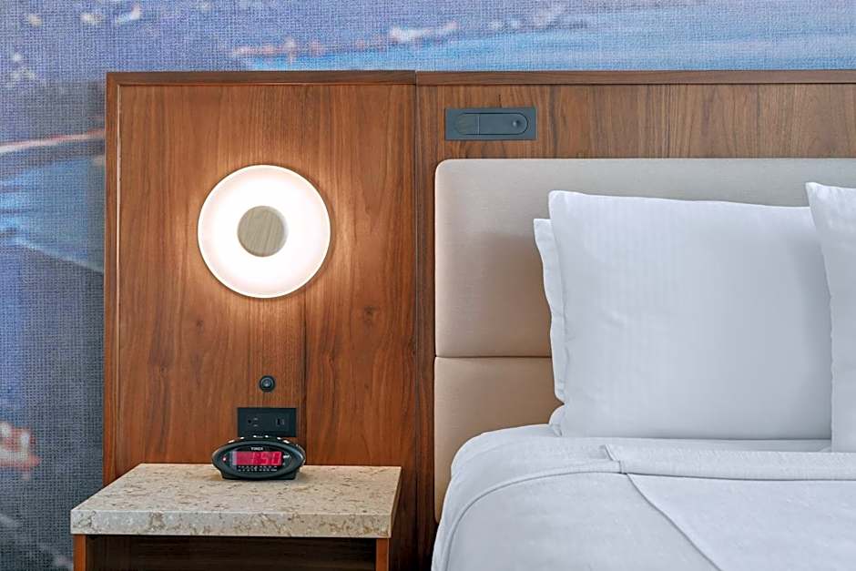 Gateway Hotel Santa Monica