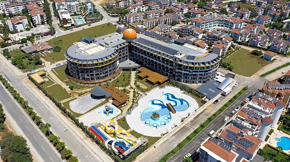 Arnor De Luxe Hotel & Spa