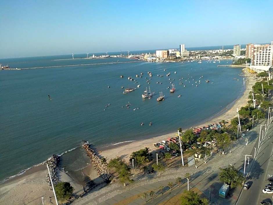Apto Beira Mar 2102