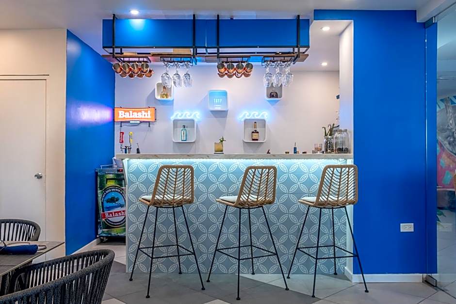 TRYP by Wyndham Aruba Adults Only Hotel
