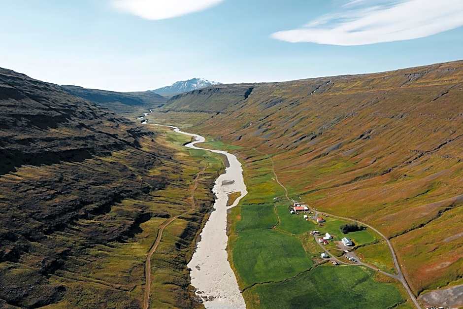 Wilderness Center / Óbyggðasetur Íslands