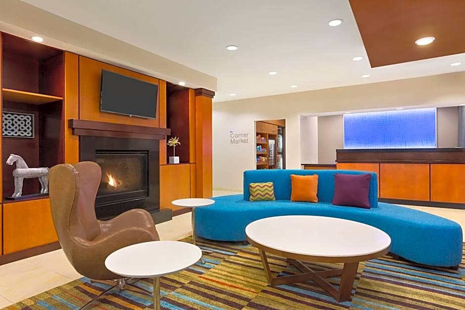Comfort Inn & Suites Houston North - Spring