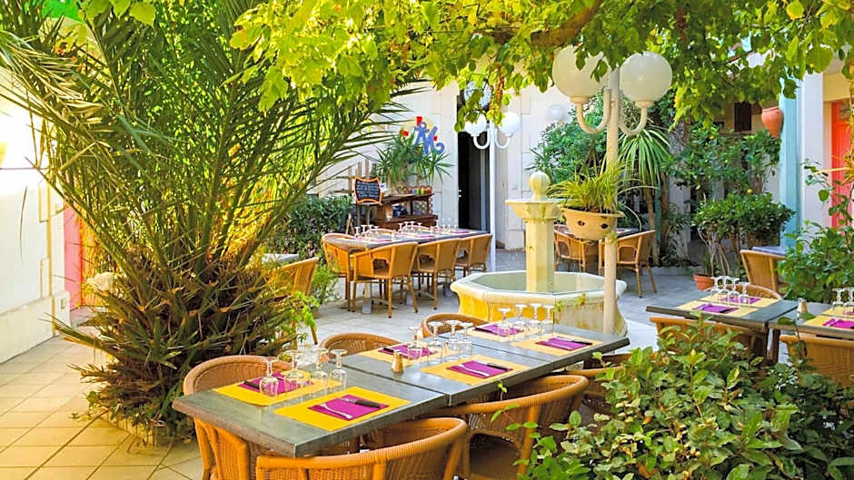 Photo 1 of 50 of Hôtel Orange Marine