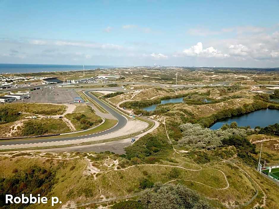Hotel / Pension Villa Tanahlot