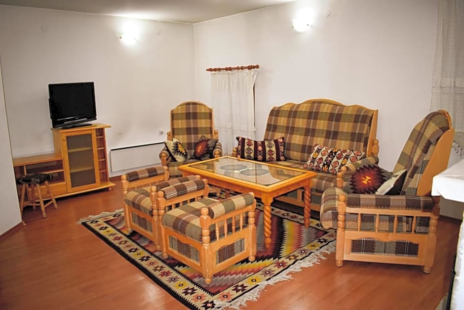 Хотел-механа Павлова къща