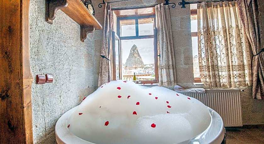 Chelebi Cave House Hotel