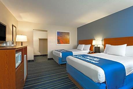 Double Room with Two Double Beds - Disability Access/Non-Smoking