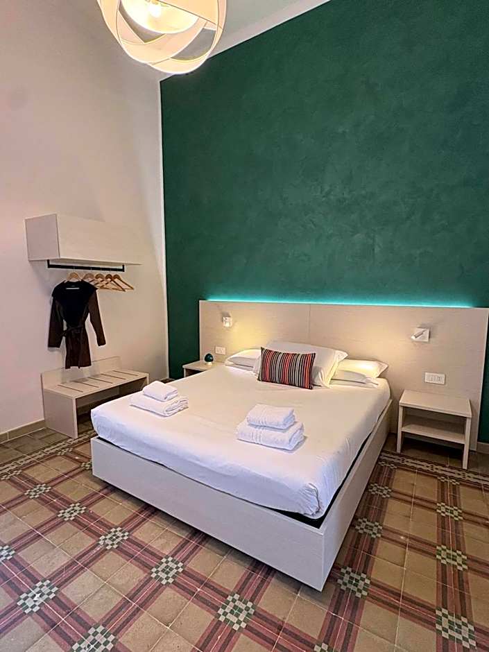 Casa Blanca Rooms&Suites