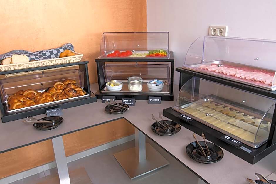 Aparthotel Punta Blu - POOL & SPA