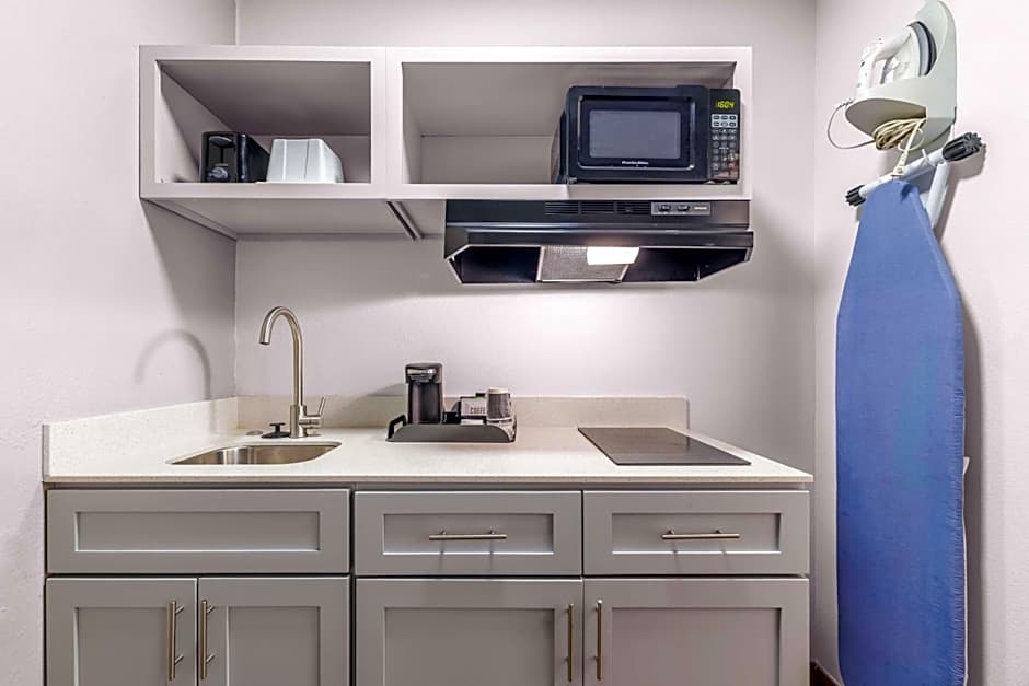 Studio 6 Flagstaff AZ