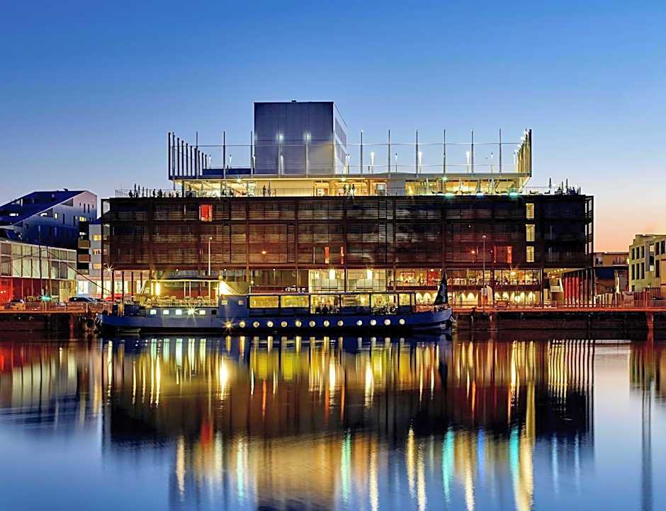 Photo 1 of 50 of Radisson Blu Hotel Bordeaux