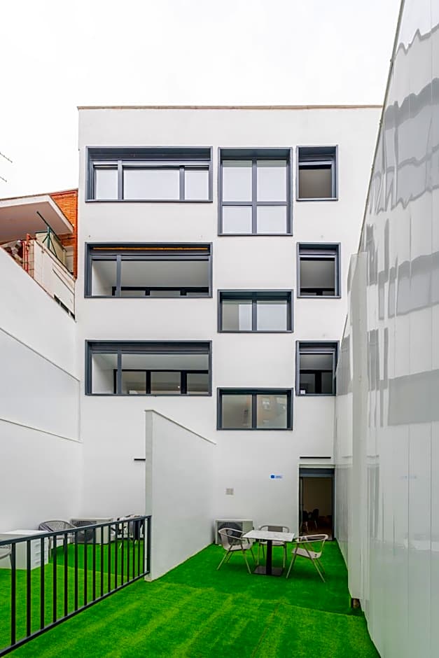 Lemon Apartment & Hotels Bernabeu