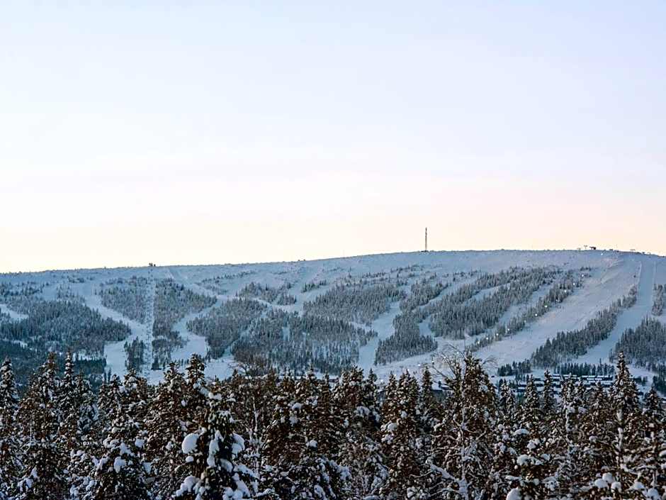 Stoten Ski Hotel