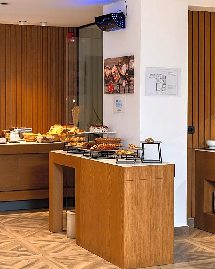 DOM Boutique Hotel