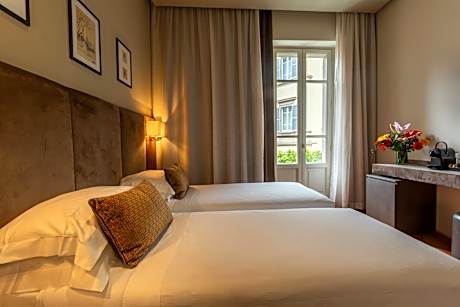 Deluxe Double or Twin Room with Balcony