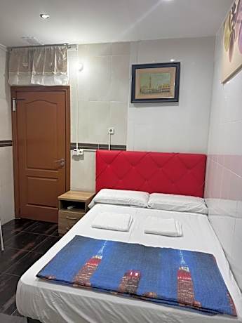 Hostal Granvia 628