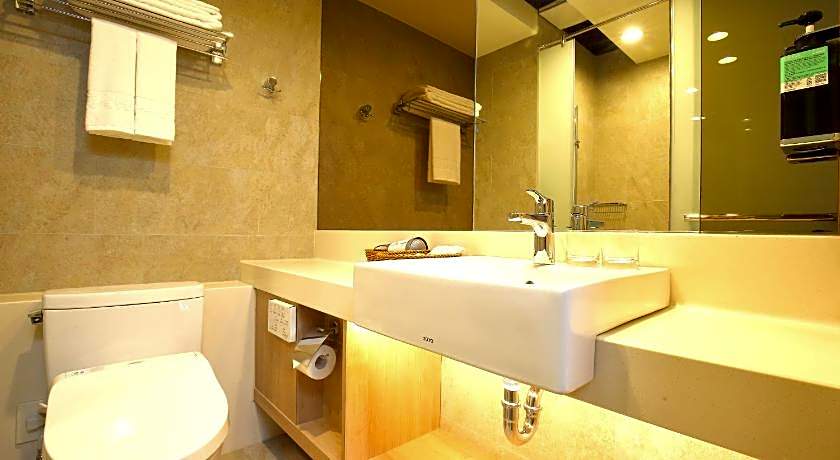 Kloud Hotel