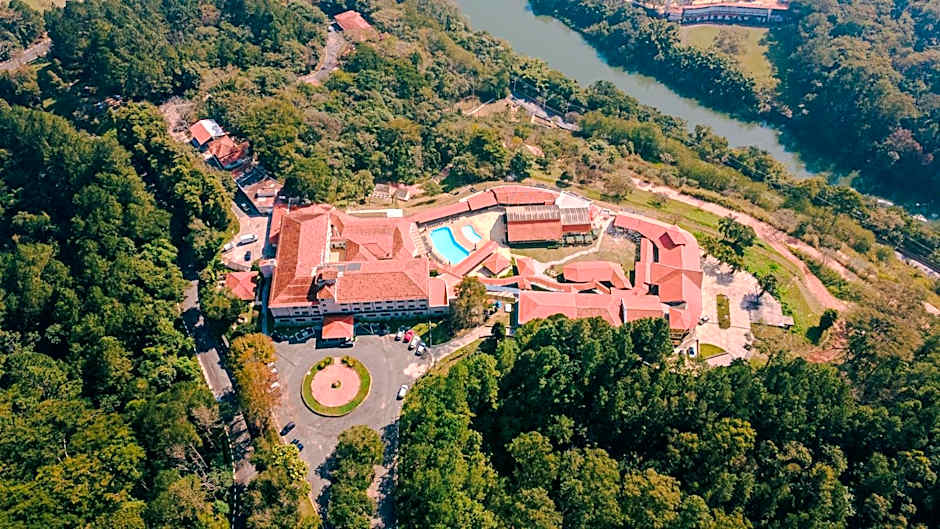 Guararema Parque Hotel