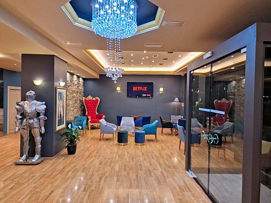 Queens Leriotis Hotel