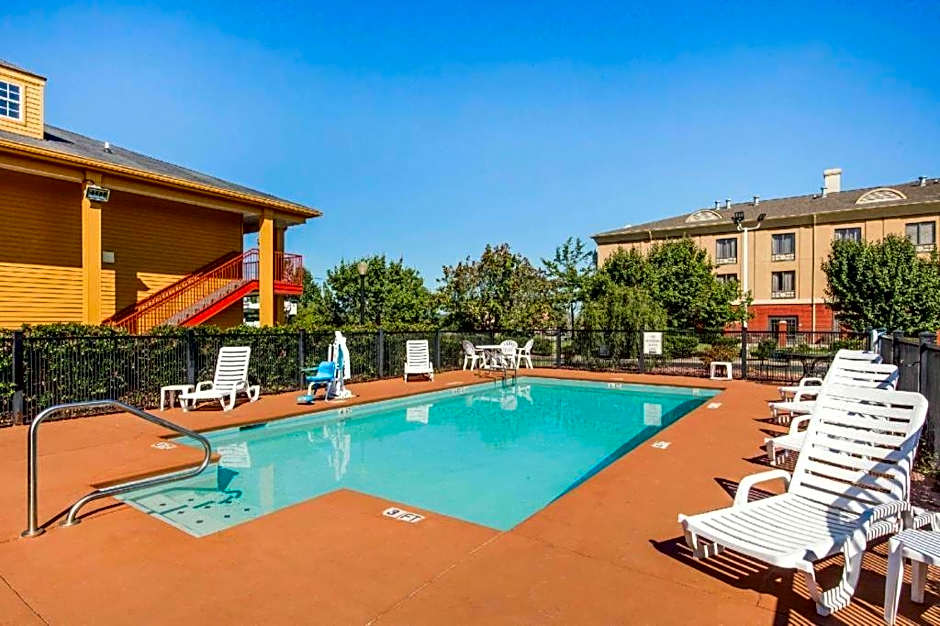 Quality Inn Bessemer