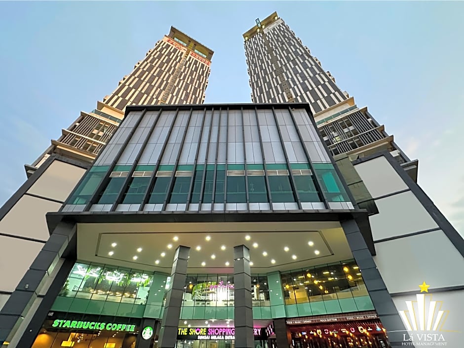 The Shore Hotel & Residences By La VISTA