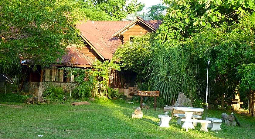 Baandin Chiewlarn Resort