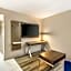 Holiday Inn Express Chicago-Downers Grove By IHG