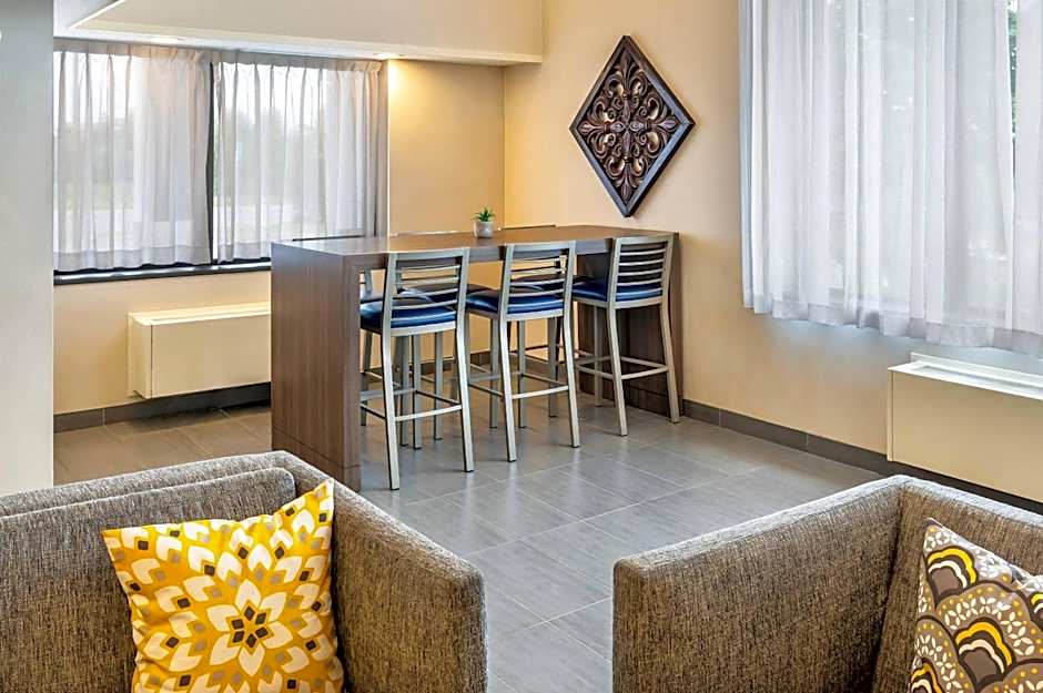 Comfort Inn East Sudbury