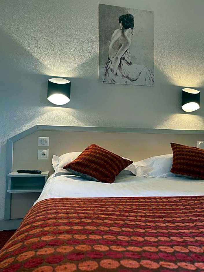 Hôtel-Restaurant "Les Rochers"