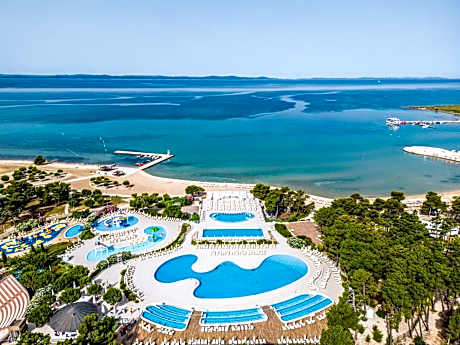 Zaton Holiday Resort