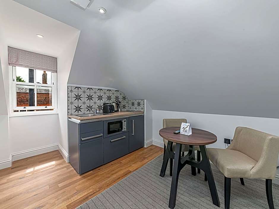 Mercure Salisbury White Hart Hotel