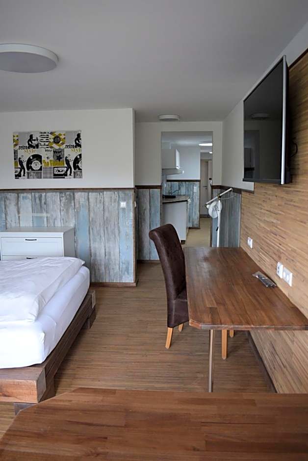 Apartments mit Klimaanlage am Neckarufer, Schöne Aussicht