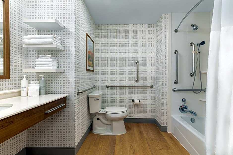 Hampton Inn Niles/Warren