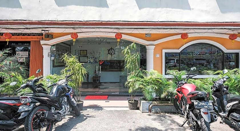 RedDoorz near Nagoya Hill Mall Batam 5