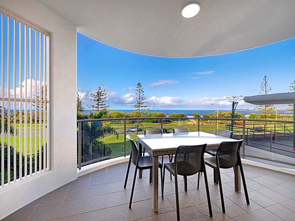 Meridian Alex Beach Apartments