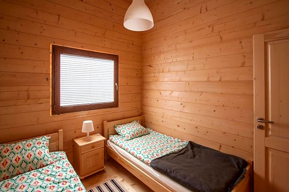 Domki Drewniane Przystań Kajaczek