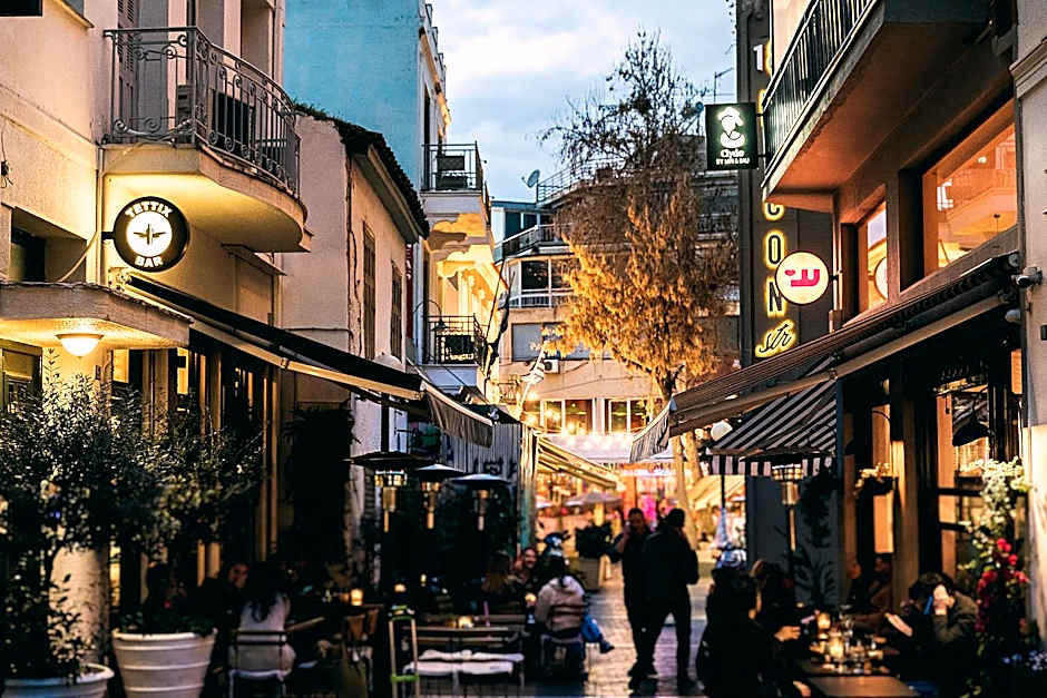 Clyde Athens by Nin&Bau