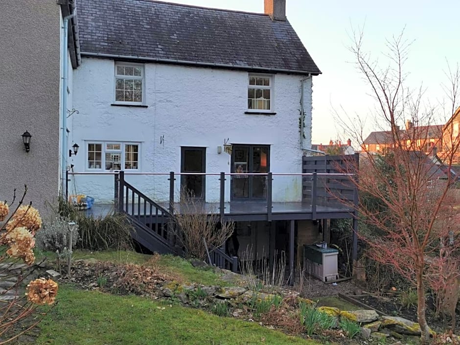 Rooms by the River at Glan Aber