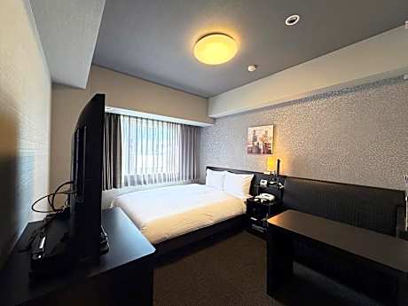 Double Room with Small Double Bed - Non-Smoking