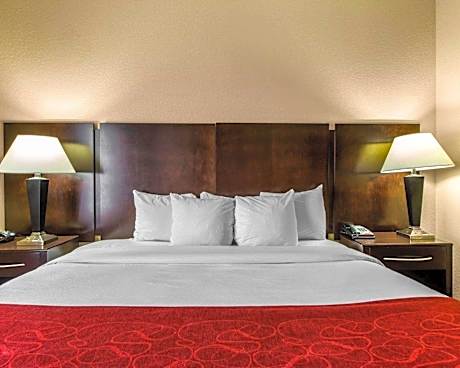 2 King Beds Suite Nonsmoking