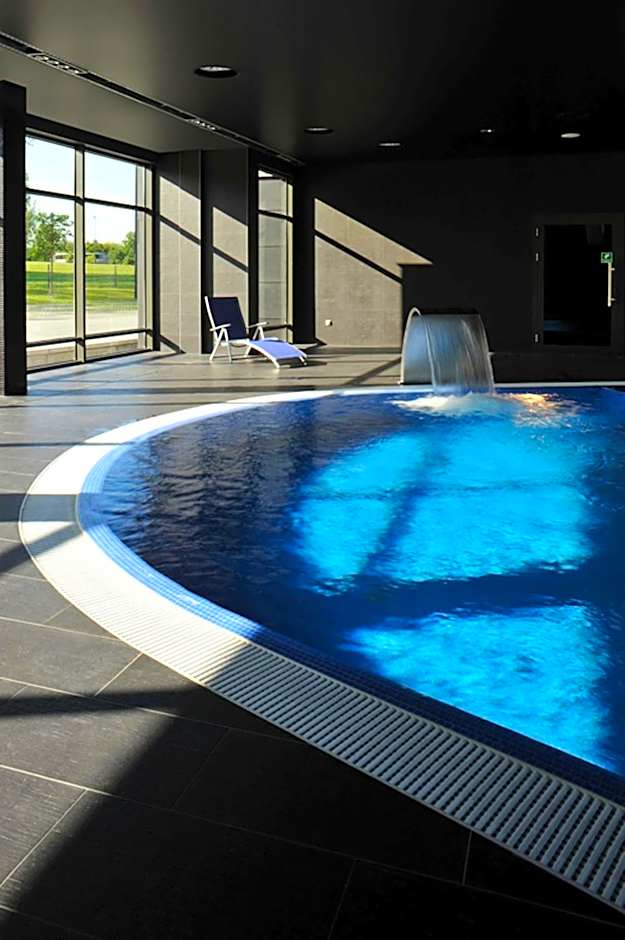 Silver Hotel & Gokart Center